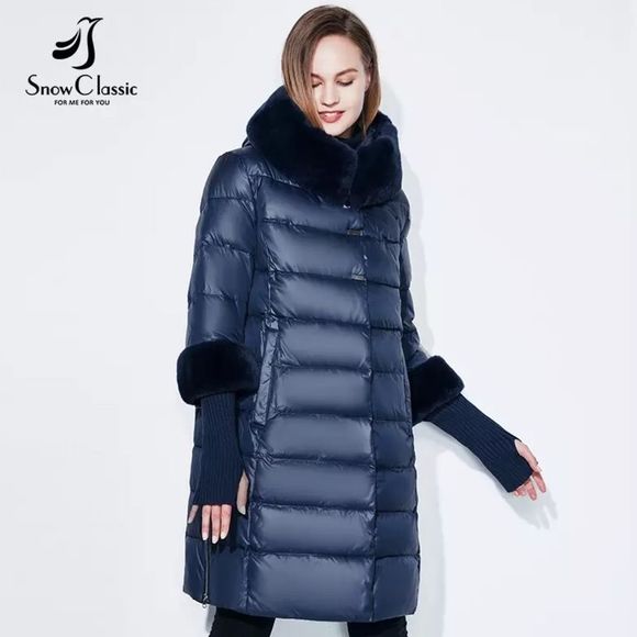 A Down Coat SZ medium - Picture 2 of 13